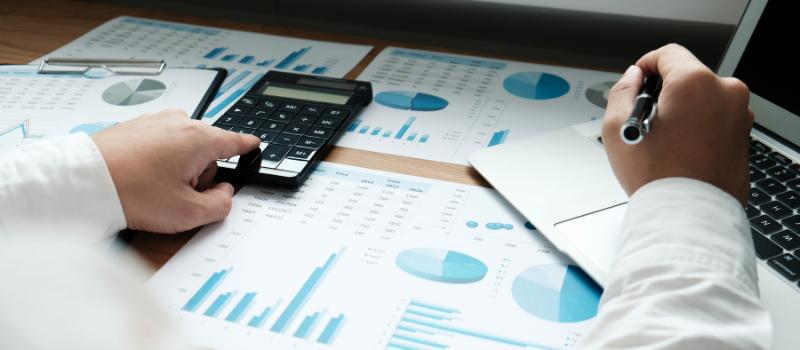 التدقيق الداخلي ومراجعة الرقابة الداخلية في أبوظبي